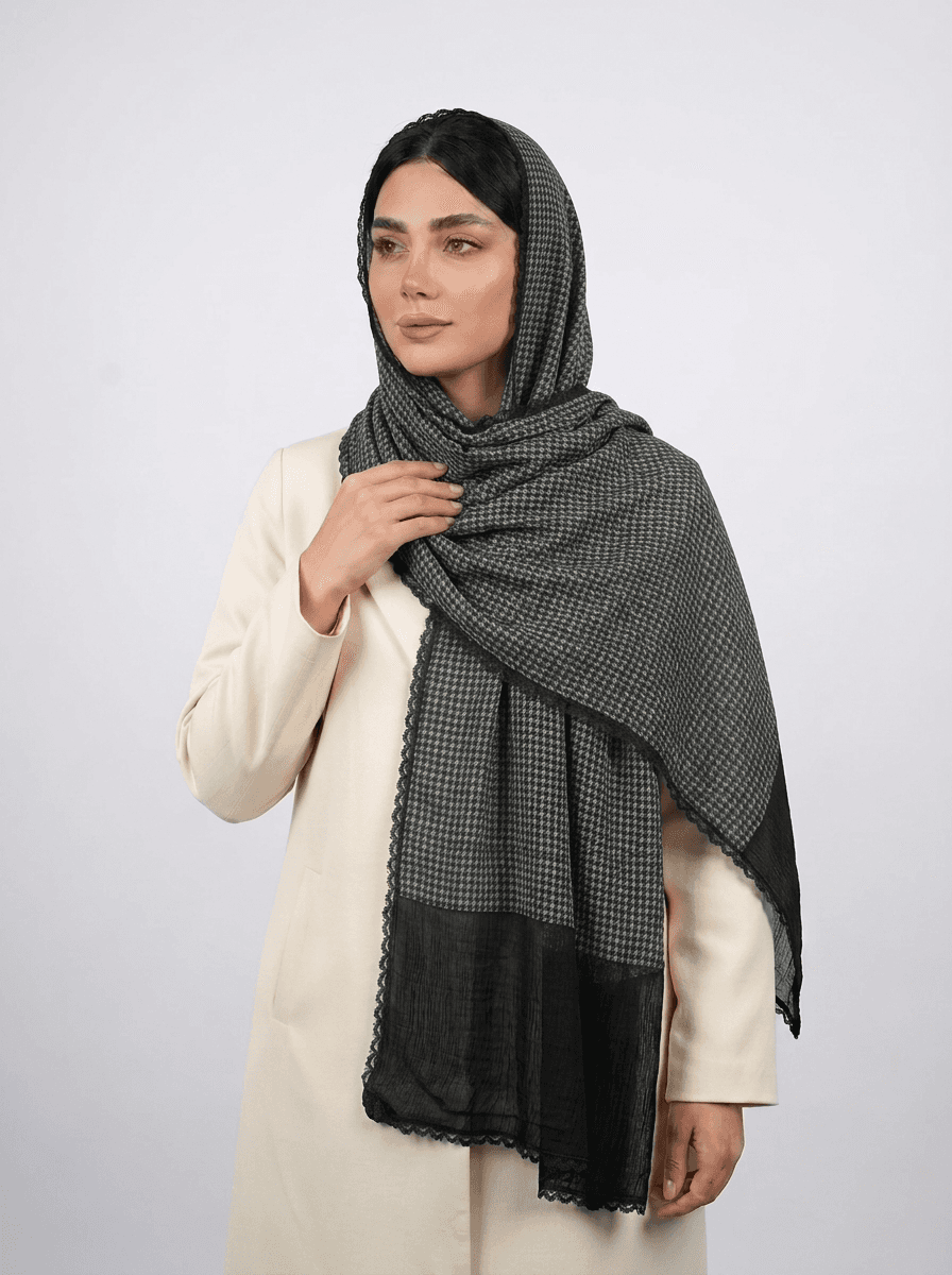 شال وارداتی طرح دار مشکی کد 611 - تصویر ۳